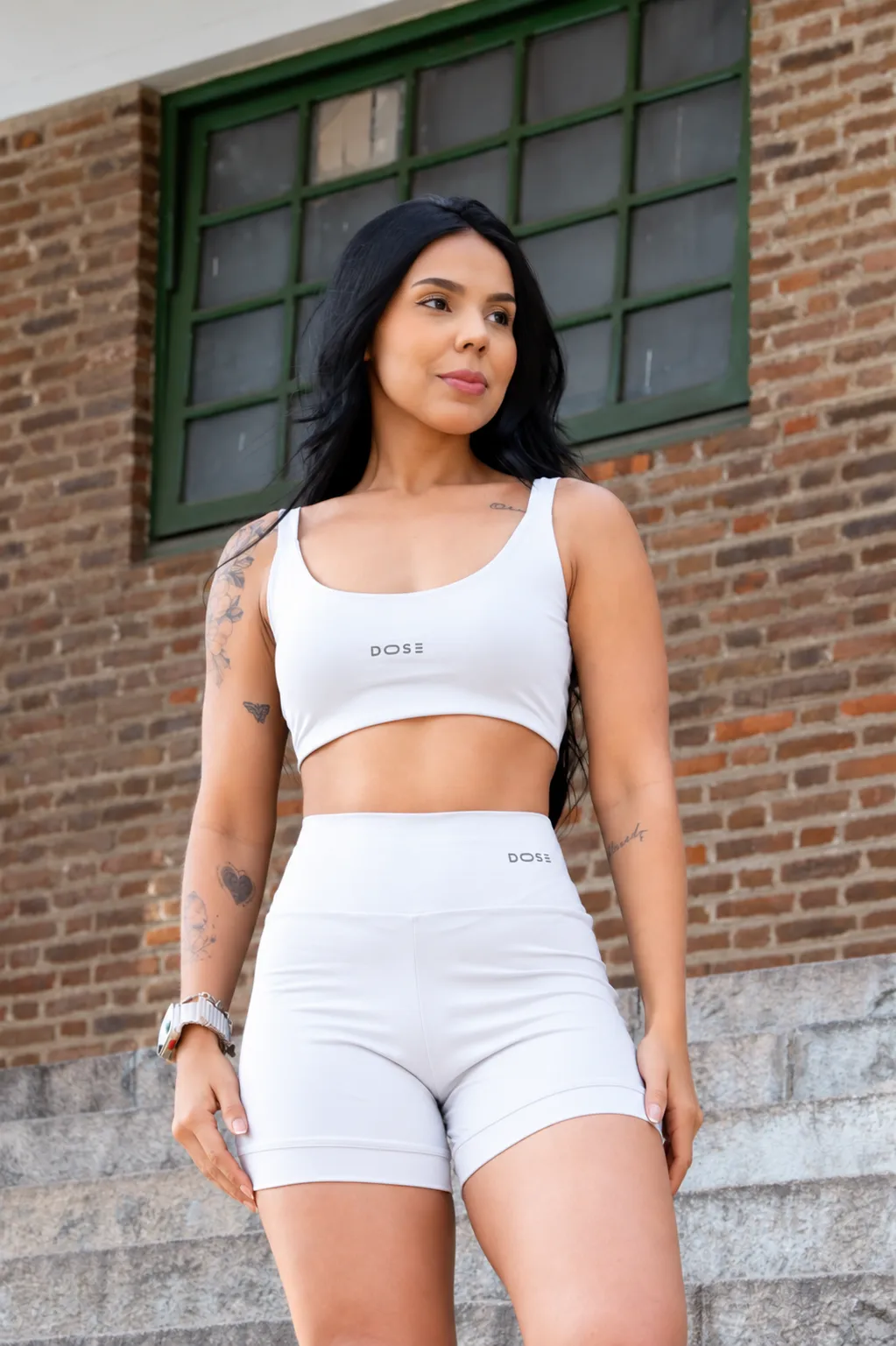 Conjunto Costas Cruzadas na cor Branco — imagem 3